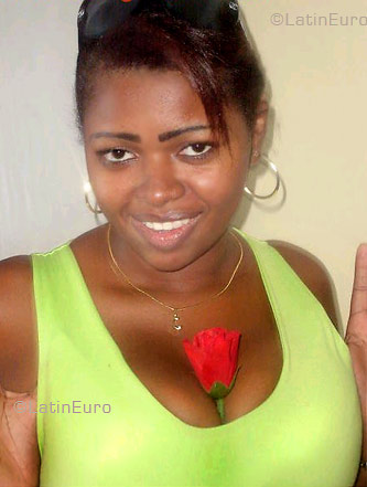 Date this funny Brazil girl Carly from ESPIRITO SANTO B3821