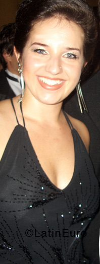 Date this delightful Brazil girl Carolina from SAO PAULO B3905