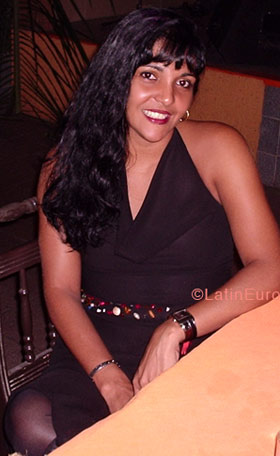 Date this sensual Brazil girl Claudia from JARDIM B3919