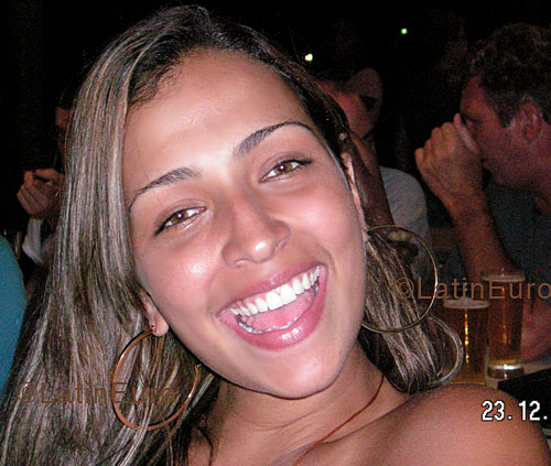 Date this beautiful Brazil girl Patricia from RIO DE JANEIRO B3927
