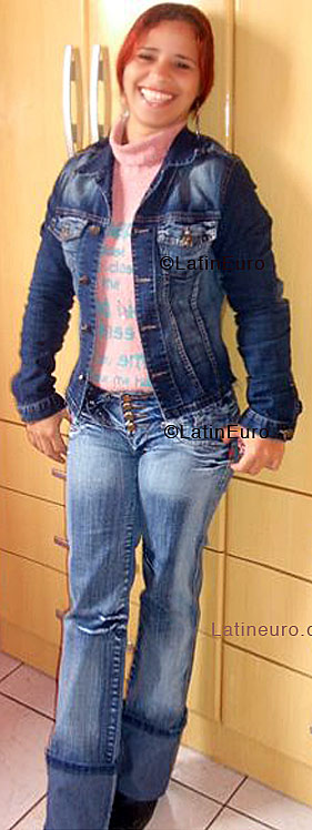 Date this tall Brazil girl Evelin from SAO PAULO B3932