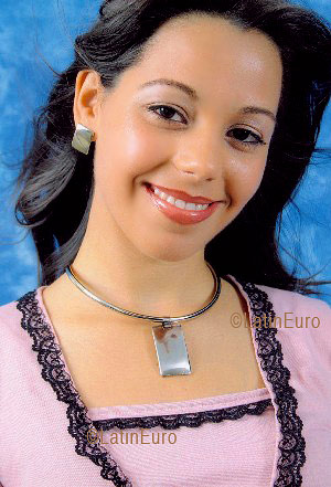 Date this athletic Brazil girl Patricia from APUCARANA B3963
