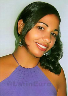 Date this cute Brazil girl Roseli from Salvador B397