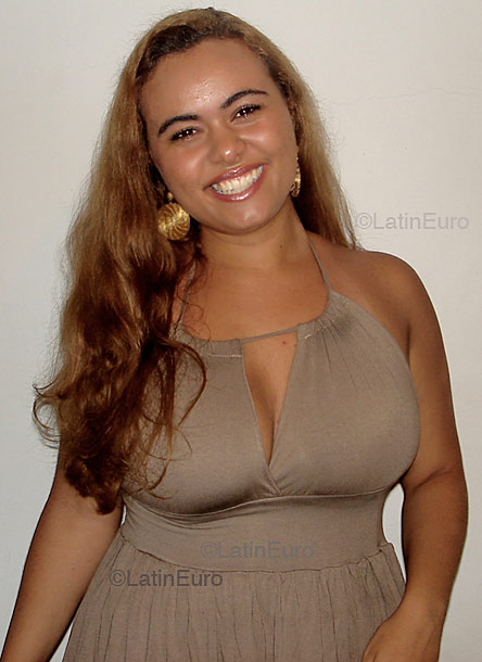 Date this beautiful Brazil girl Sabrina from SAO PAULO B4002