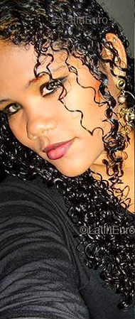 Date this attractive Brazil girl Adrielly- from  B4045