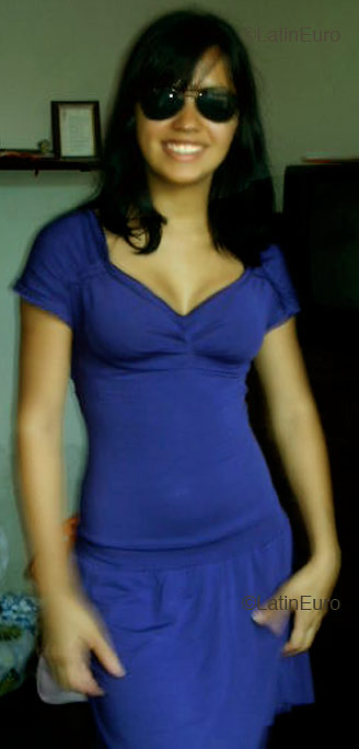 Date this cute Brazil girl Aurea from BELO HORIZONTE B4047