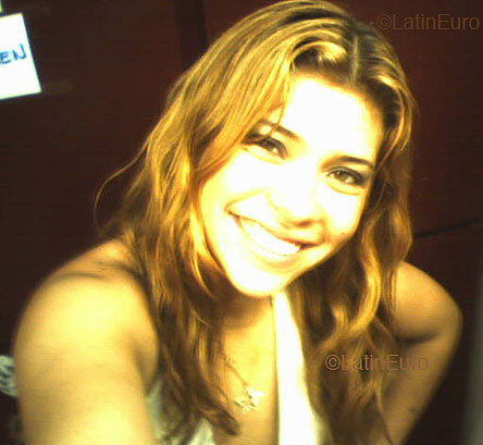 Date this good-looking Brazil girl Natasha from POA B4110