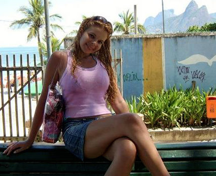 Date this pretty Brazil girl Valdilene from RIO DE JANEIRO B4156