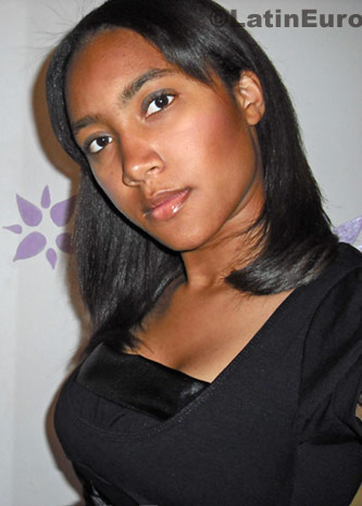 Date this lovely Brazil girl Veronica from Sao Paulo B421