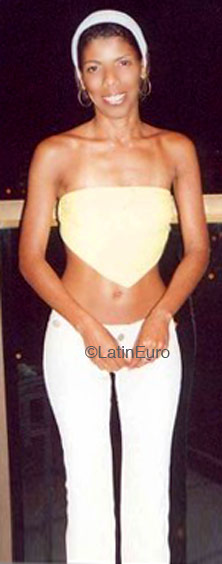 Date this sensual Brazil girl Patricia from SAO PAULO B4210