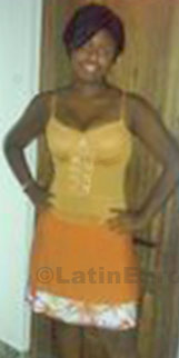 Date this pretty Brazil girl Thaina from Olinda B422