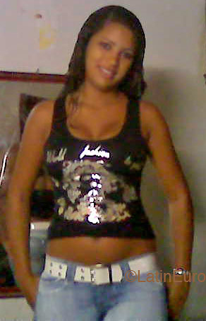 Date this foxy Brazil girl Andreza from OLINDA B4238