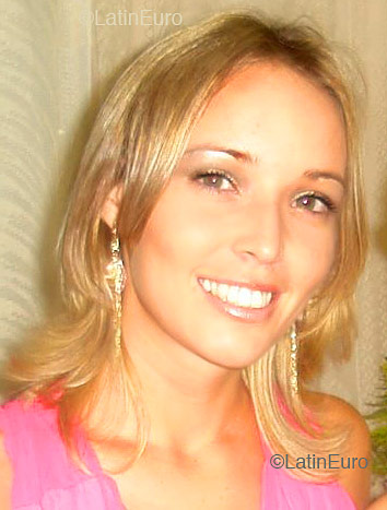 Date this georgeous Brazil girl Lorraine from CALDAS B4245