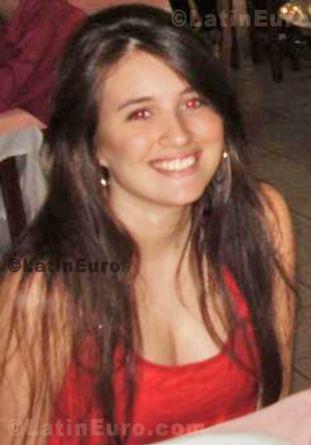 Date this gorgeous Brazil girl Heloisa from Goiania B429