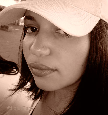 Date this sultry Brazil girl Angela from FELIXLANDIA B4462
