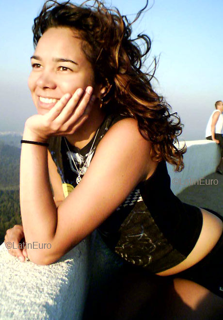 Date this delightful Brazil girl Mychelle from  B4519
