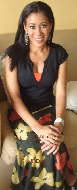Date this nice looking Brazil girl Francinete from JABOATAO DOS GUARARAPES B4612