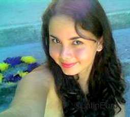 Date this young Brazil girl Juliane from PORTO SEGURO B4623