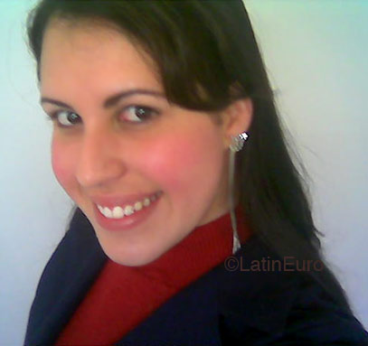 Date this tall Brazil girl Vanessa from ARAPONGAS B4726