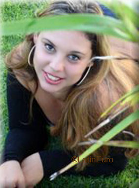 Date this cute Brazil girl Leilah from JOAO PESSOA B4745