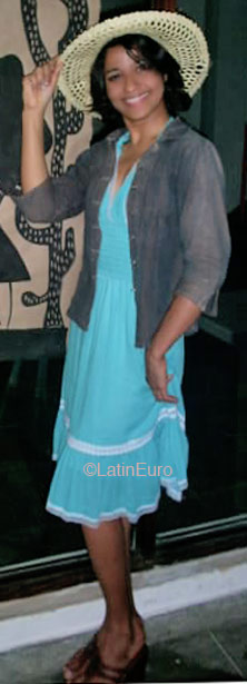 Date this beautiful Brazil girl Lica from FEIRA DE SANTANA B4778
