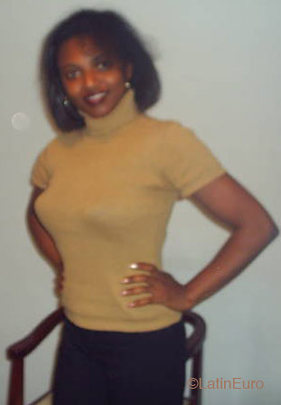 Date this tall Brazil girl Lucia from Diadema B1592