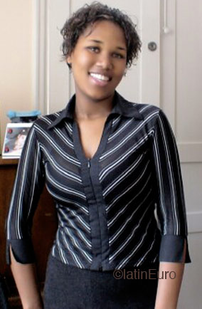 Date this gorgeous Brazil girl Poliana from SAO PAULO B4787