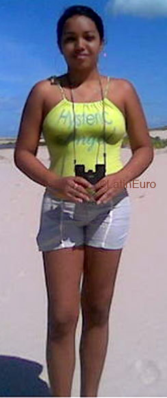 Date this hard body Brazil girl Sheile from BEQUIMAO B4789