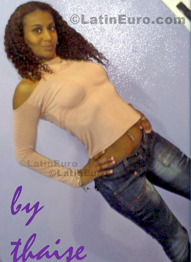 Date this lovely Brazil girl Taise from Porto Alegre B486