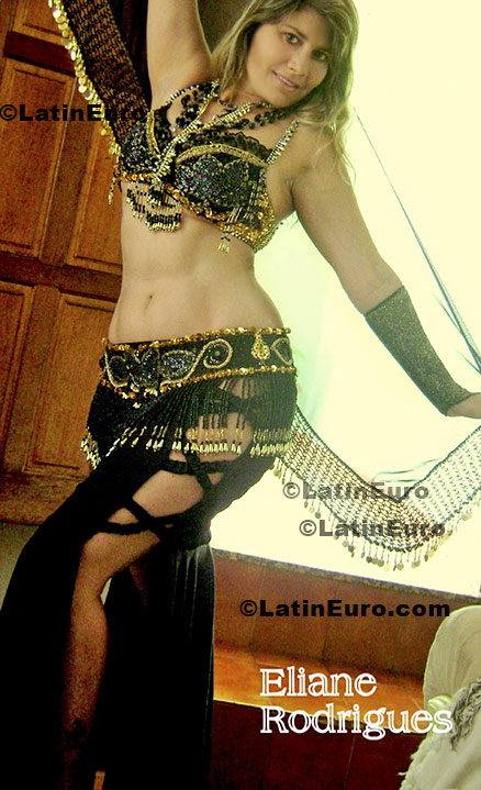 Date this funny Brazil girl Eliane from Londrina B487