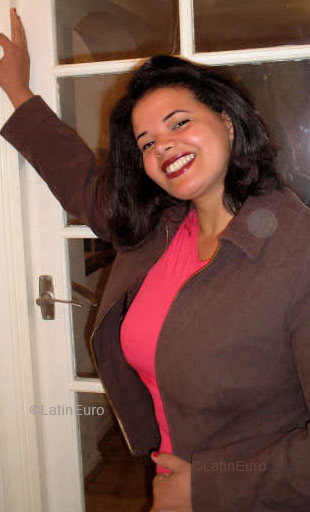Date this gorgeous Brazil girl Maria from  B4975