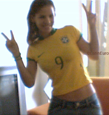 Date this hard body Brazil girl Gicilene from  B4991