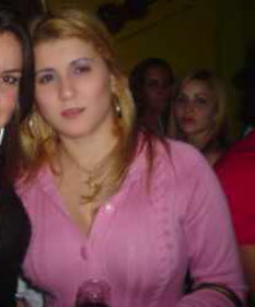 Date this cute Brazil girl Fernanda from DIVINOPOLIS B5043