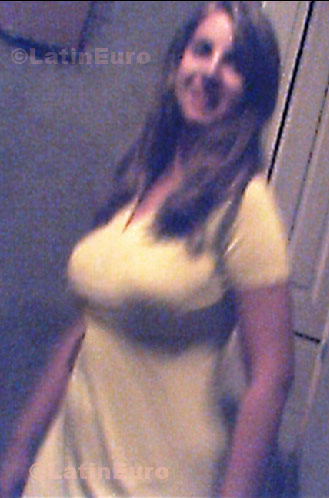 Date this georgeous Brazil girl Sara from Osasco B505