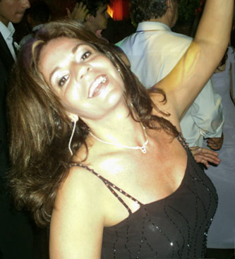 Date this hot Brazil girl Maria from Brasilia B5091