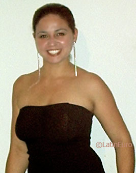 Date this tall Brazil girl Caroline from LINHARES B5145