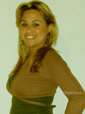 Date this funny Brazil girl Karina from LINHARES B5166
