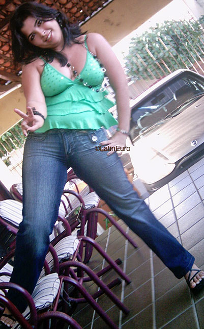 Date this delightful Brazil girl Elaine from NATAL B5174