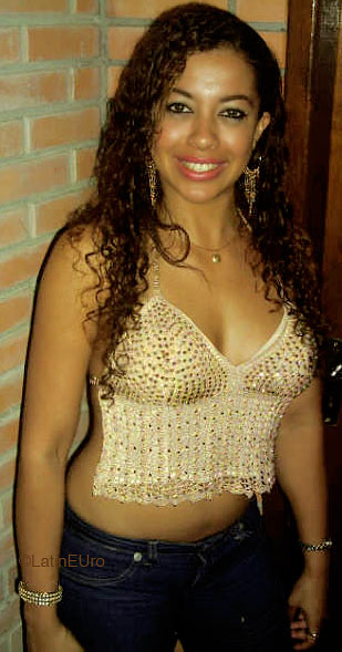 Date this happy Brazil girl Rachel from  B5224