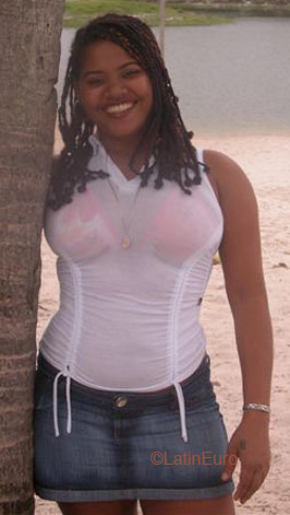 Date this lovely Brazil girl Dulcinea from ITAPUA B5313