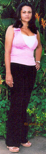 Date this attractive Brazil girl Fabiana from MARANGUAPE B5379