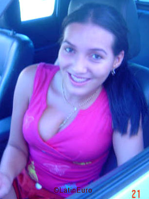 Date this sensual Brazil girl Ana from RONDONOPOLIS B5417