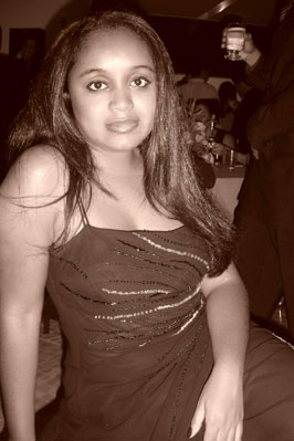 Date this beautiful Brazil girl Liliana from BELO HORIZONTE B5482