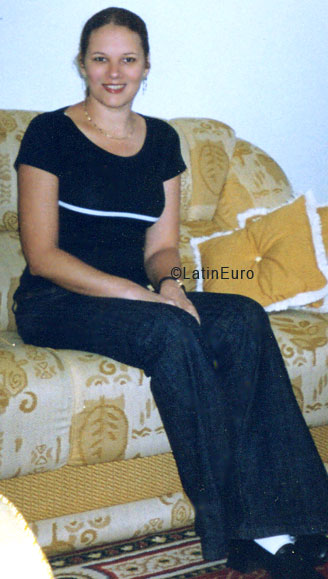 Date this georgeous Brazil girl Helena from CAMPO GRANDE B5555
