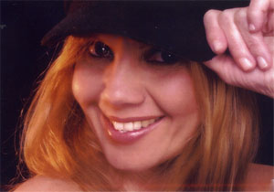 Date this pretty Brazil girl Liliana from BELO HORIZONTE B5662