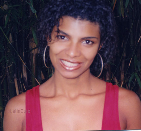 Date this sultry Brazil girl Sandra from SAO PAULO B5679