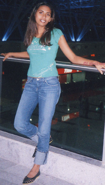 Date this good-looking Brazil girl Samara from RECIFE B5707