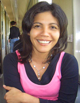 Date this charming Brazil girl Maria from IMPERATRIZ B5720