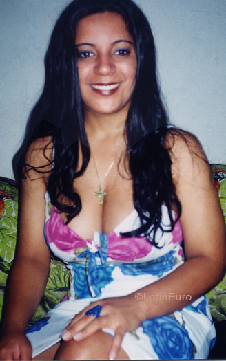 Date this georgeous Brazil girl Sueli from RIBEIRAO DAS NEVES B5853