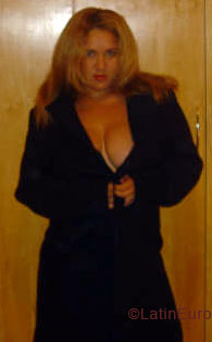 Date this stunning Brazil girl Lucia from SAO PAULO B5907